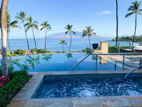 Review: The Four Seasons Maui Resort