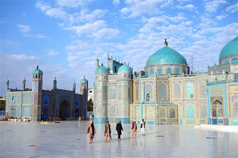 Mazar-e Sharif - Mazar-e-Sharif, Balkh Islamic Architecture ...