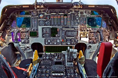 B-1B Lancer Cockpit photo - William Vogt photos at pbase.com