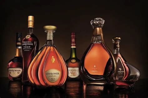 Best Cognac Brands 2020: Top 1 Hennessy - DADONG