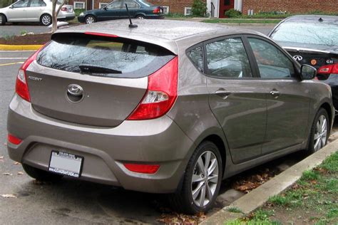 2012 Hyundai Accent GS - 4dr Hatchback 1.6L auto