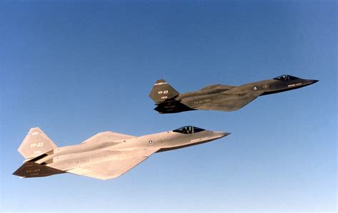 An F-22A Raptor from the 94th Fighter Squadron peels off from a ...