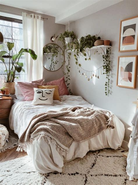 THE SIREN | BOHO: THE BEAUTIFUL AND COMFY ROOM AESTHETIC