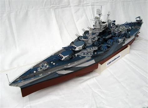 USS California, Fly-Model, 1:200 - Gallery - Kartonbau.de - Everything ...