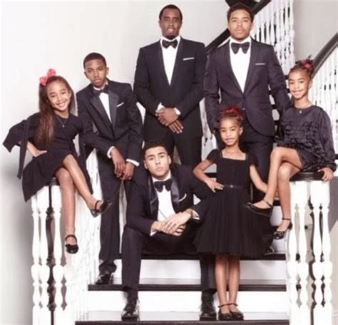 Christmas Card: P Diddy Poses With Children - NaijaGists.com - Proudly ...