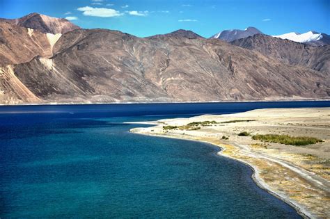 5 Places You Should Definitely Visit On Your Leh- Ladakh Trip - Via.com ...