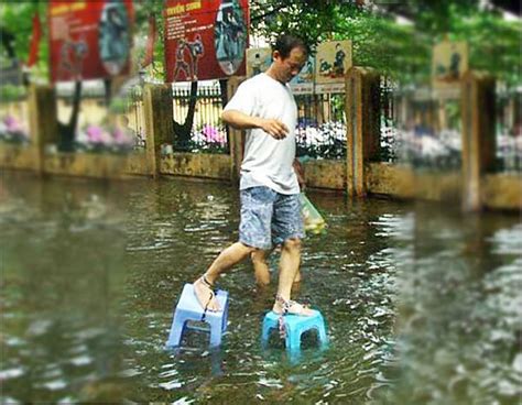 Funny Things That Pinoys Do During Flood | Asian Center for Flood Control