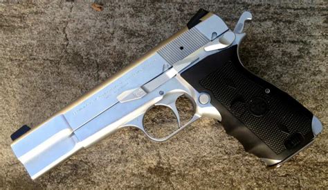 Meet the Browning Hi Power Pistol: A Revolutionary Gun? | The National ...