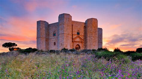 Castel del Monte in Apulia, Italy - Spotlight Photos