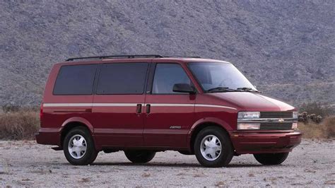 People With Old Chevy Minivans Are Some Of The Best Drivers: Report