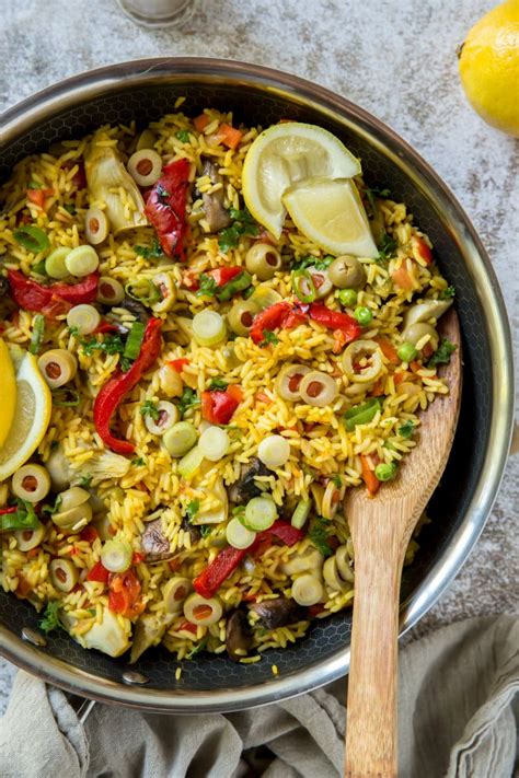 Authentic Spanish Vegetable Paella Recipe | Besto Blog