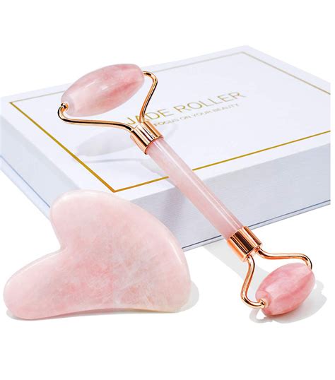 The Best Gua Sha Tools That Will Lift and Tone Your Face | Who What Wear