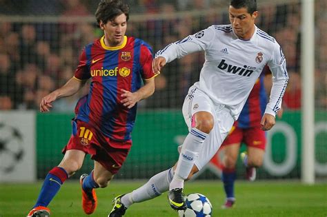 7 Records of Cristiano Ronaldo which Lionel Messi can break - Slide 2 of 7