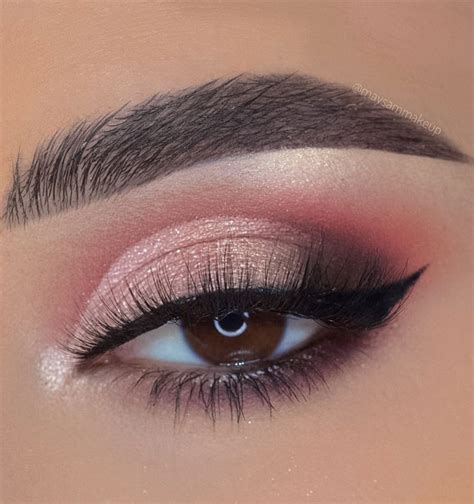 Gorgeous Eyeshadow Looks The Best Eye Makeup Trends – Berry