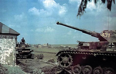 World War II in Color: Panzer IVs in Southern Russia, Summer 1942