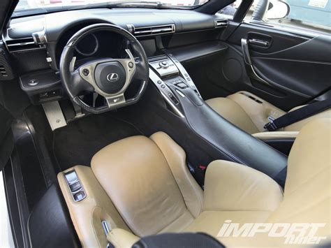 LEXUS LFA - lexus-lfa_interior_15.jpg