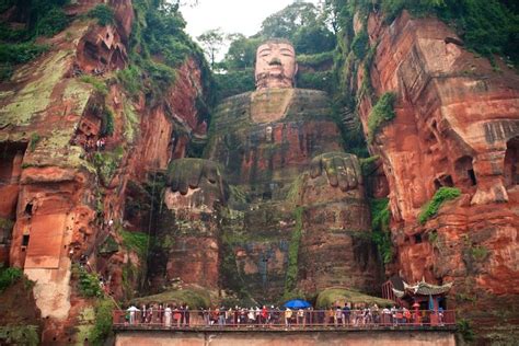 The Leshan Giant Buddha in China... | Leshan, Giant buddha, World ...