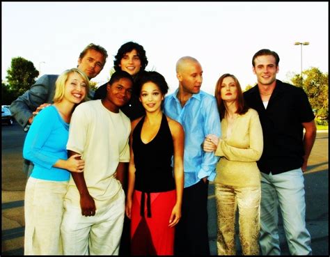 Smallville Cast - Allison Mack Photo (16483316) - Fanpop