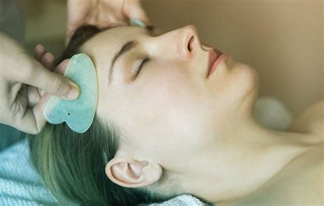 The Gua Sha Facial - Les Nouvelles Esthétiques & Spa