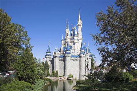 Disney World's Cinderella Castle Suite Sweepstakes