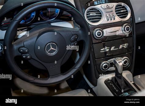 Mercedes Benz Slr Mclaren 722 Interior