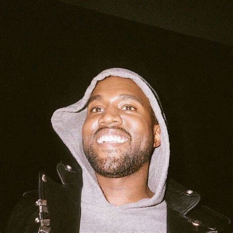 Pin by Zachary Bryant on Memes | Kanye west smiling, Kanye west funny ...