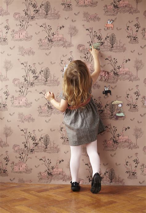 Sian Zeng & Magnetic Wallpaper — decor8