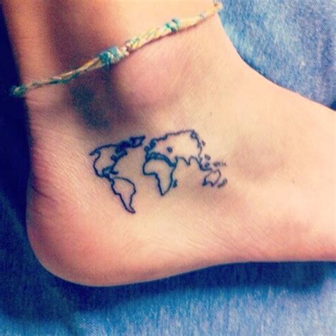 50 Perfectly Tiny Tattoos That Can Be Covered or Shown at Will ...