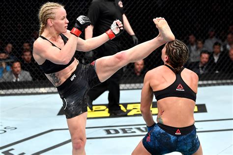 Valentina Shevchenko’s cold-blooded reaction to frightening UFC kick