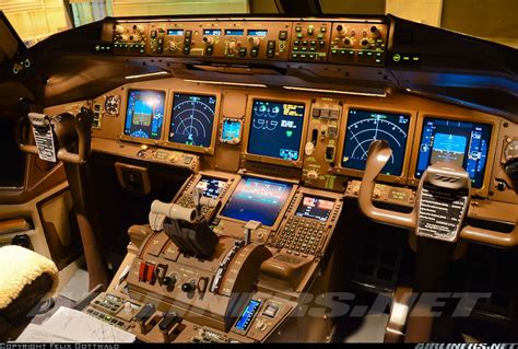 Boeing 777-FZN cockpit Helicopter Cockpit, Passenger Aircraft, Aircraft ...