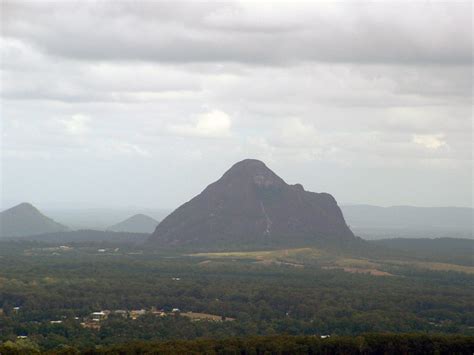 Mount Beerwah Mountain Information