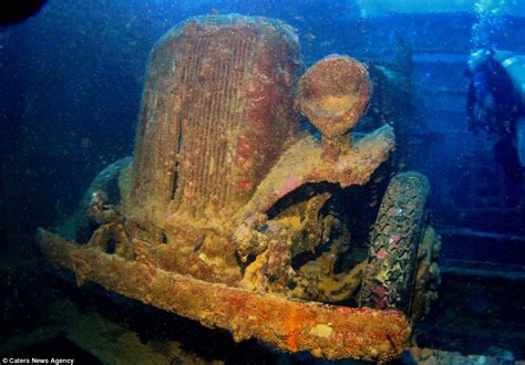 Chuuk Lagoon photos: Haunting underwater World War II artefacts from ...