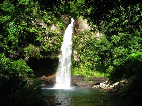 Tavoro-River-Waterfalls-Bouma-Park-Taveuni-Fiji-031