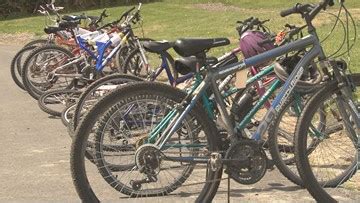 Police bike auction raises funds for community | newscentermaine.com