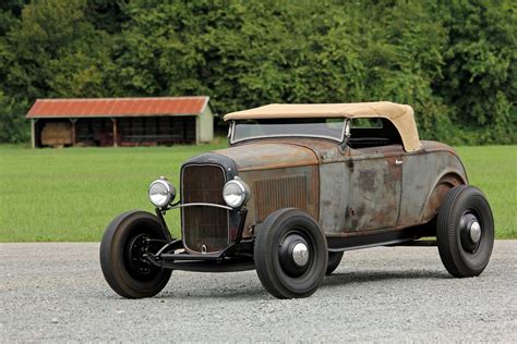 Barn Find 1932 Ford Roadster Becomes a 1940s Hot Rod with Perfect Patina