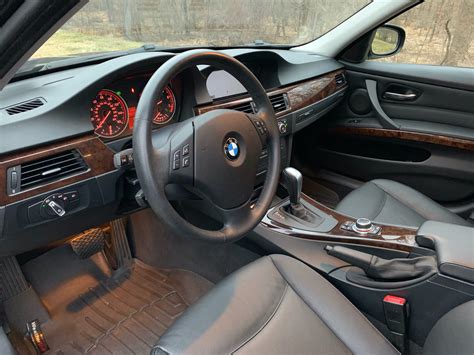 2002 Bmw 323i Interior