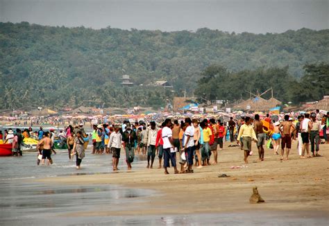 GOA Beaches !! Best GOA beaches !! Top Beaches GOA: CALANGUTE BEACH , GOA