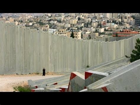 Israel to build underground wall on Gaza border - YouTube