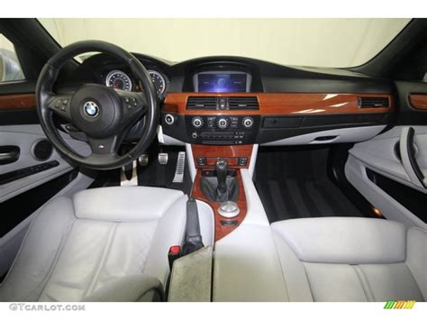 2008 BMW M5 Sedan Dashboard Photos | GTCarLot.com