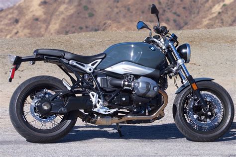 AKRAPOVIC BMW R NINET SCRAMBLER PURE RACE URBAN 2014 2020 BLACK ...