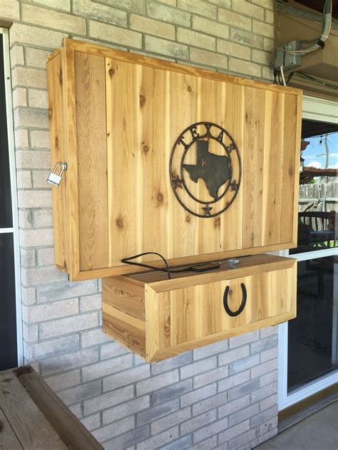 diy outdoor tv cabinet enclosure - Alan Langdon