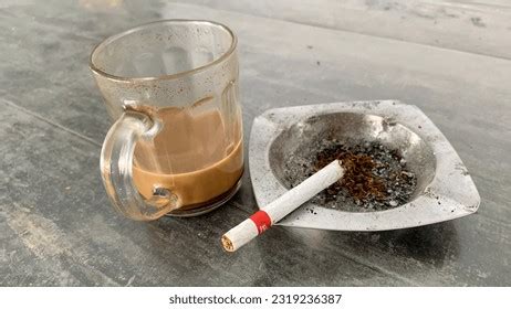 2 Rokok Kretek Putih Images, Stock Photos, 3D objects, & Vectors ...