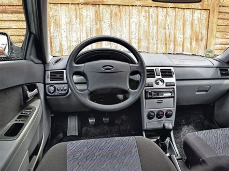 Lada Priora 2171: Russischer Kombi für 9.990 Euro - auto motor und sport