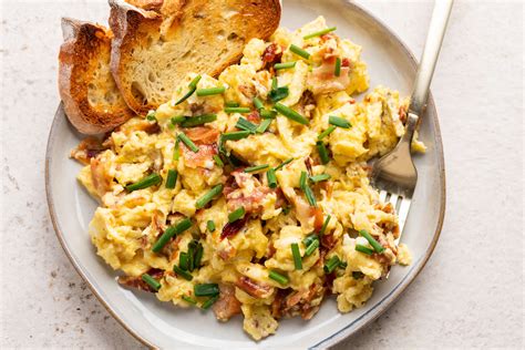 Scrambled Eggs With Bacon Recipe