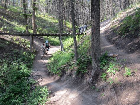 Experts Pick the Best Mountain Bike Trails in the World, By Country ...