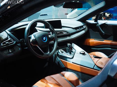 2018 Detroit Auto Show: BMW i8 Coupe LCI Facelift