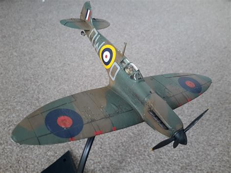 Kitpix: Airfix 1:72 Supermarine Spitfire Mk 1a (A01071) from Battle of ...