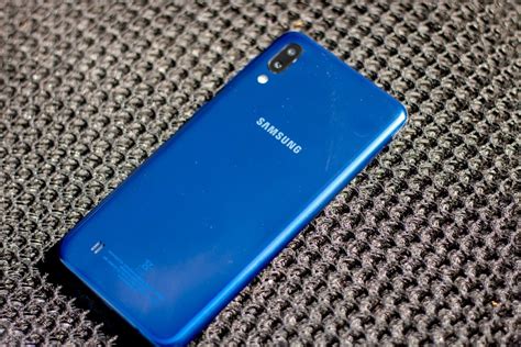 Samsung Galaxy M10 Review with Pros and Cons: Should You Buy? Smartprix