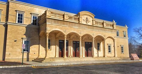 A Rare Glimpse Inside A Zoroastrian Temple In New York | HuffPost