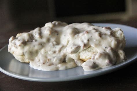 Smoked Brisket Cream Gravy with Buttermilk Biscuits - recipe